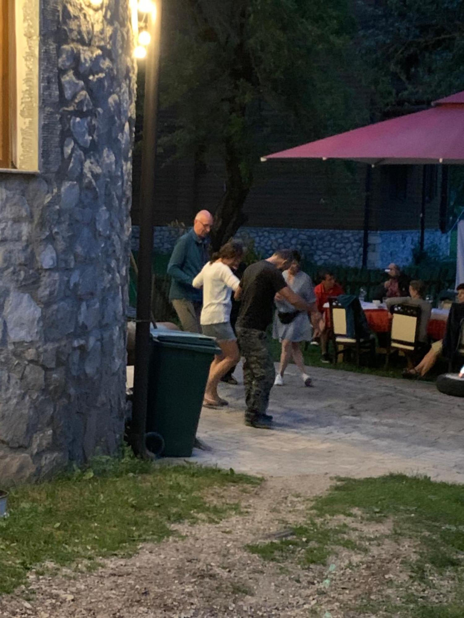 Stonehouse Villa Валбона Экстерьер фото